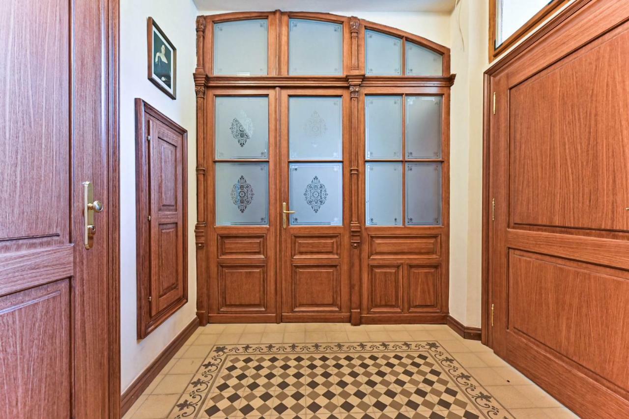 Apartment Nebovidy I - Historic Centre - Terrace - Air Conditioning Prague Exterior photo