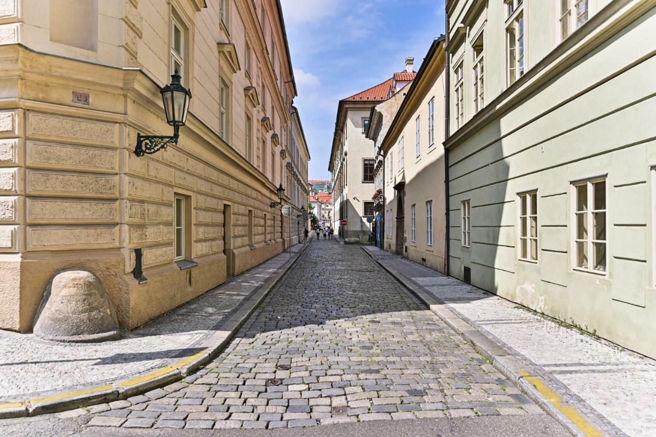 Apartment Nebovidy I - Historic Centre - Terrace - Air Conditioning Prague Exterior photo